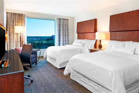 Hotel Suites Atlanta, GA - Rooms | The Westin Atlanta Perimeter North