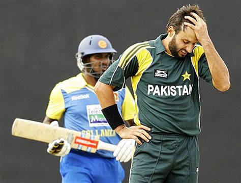 Shahid Afridi Is Not Happy After Being Hit For A Six By Chamara