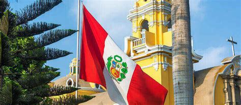 Flag of Peru – Colors, Meaning, History