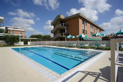 Best Western Hotel Rome Airport Fiumicino, RM, IT - Reservations.com