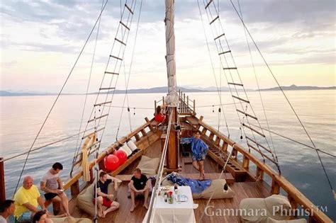 Sewa Kapal Phinisi Labuan Bajo Terbaik