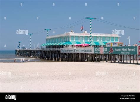 Main Street Pier On The Atlantic Ocean Daytona Beach Florida Usa Stock