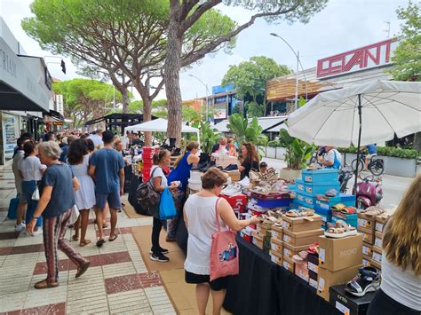 Botiga Al Carrer Vermut Associacio Empresaris Castell Platja D Aro