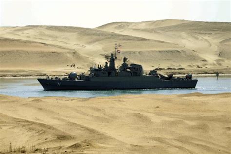 Iran warships enter Suez Canal - CSMonitor.com