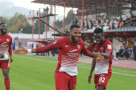 Super Lig Hatayspor vs Karagumruk Mame Biram Diouf s illustre à