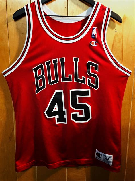 Chicago Bulls Michael Jordan 45 Champion Jersey | Etsy | Michael jordan ...