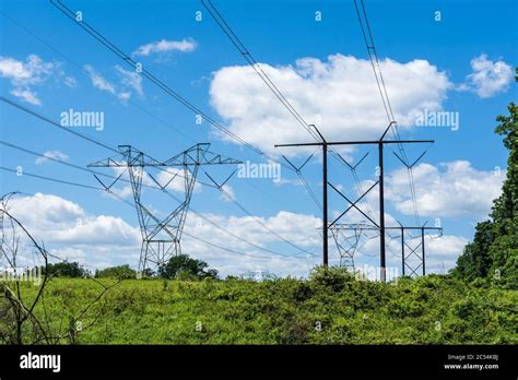 High Tension Powerlines Hi Res Stock Photography And Images Alamy