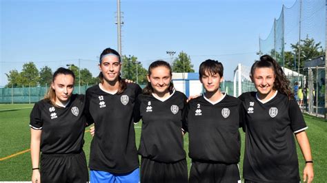 Calcio Femminile Il Cesena Aggrega Cinque Ragazze Della Primavera Alla