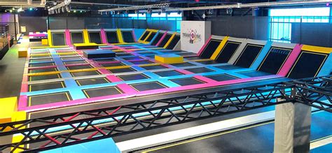 Le Plus Grand Trampoline Park De Louest Nantes Accueil Trampoline 44