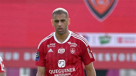 Brest Slimani Anderlecht Officiel