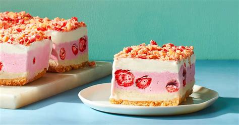 Strawberry Shortcake Ice Cream Cake Punchfork