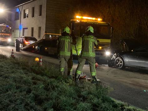 Bornheim Auffahrunfall Auf Sechtemer Weg