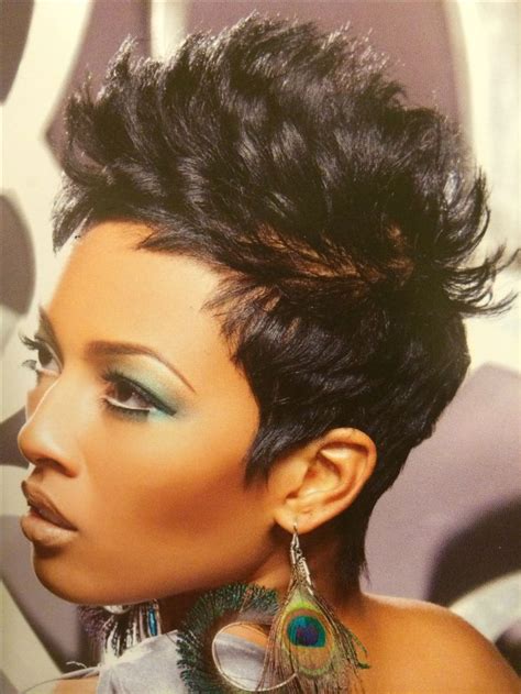 1000+ images about weave styles on Pinterest | Bobs, Short weave ...