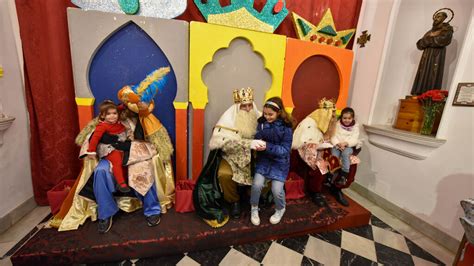 La Visita De Los Reyes Magos A La Capilla De Nuestra Se Ora De Europa