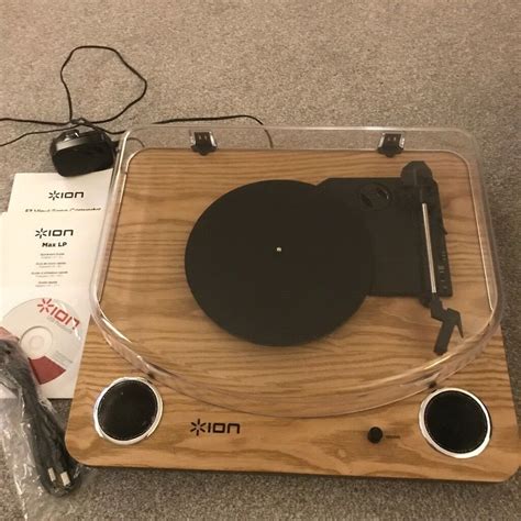 ION Audio Max LP Record Player Turntable Vinyl Built In Speakers Wood