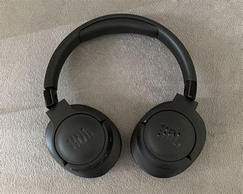 JBL Tune 760NC Wireless Headphones Review