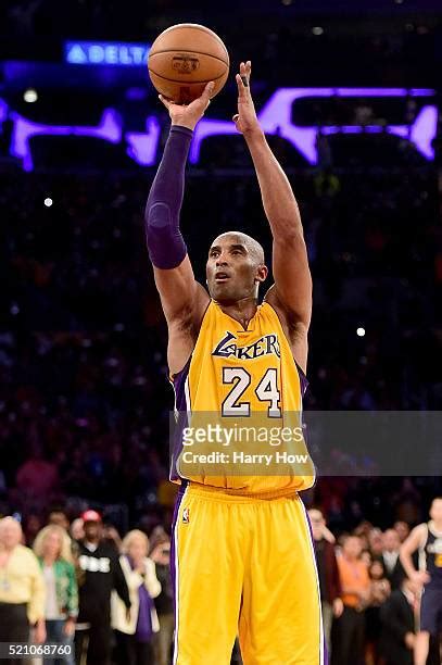 Kobe Bryant Scores 60 Points In His Final Nba Game Photos And Premium High Res Pictures Getty