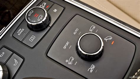 2013 Mercedes-Benz GL-Class - Interior Detail | Caricos