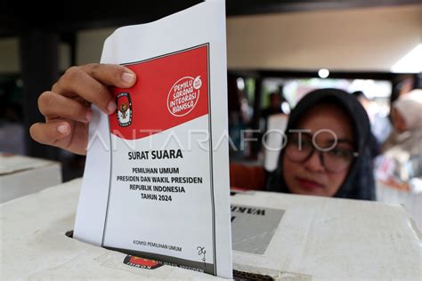 Simulasi Pemilu Serentak 2024 ANTARA Foto