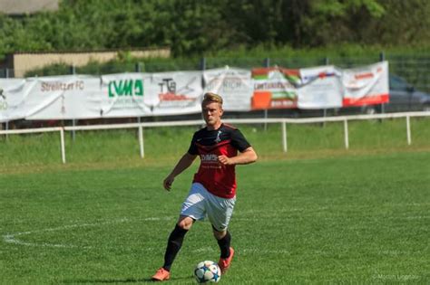 Stark Gespielt Strelitzer Fc Muss In Der Nachspielzeit Trotzdem Remis