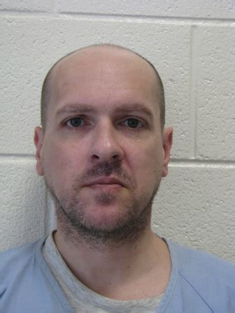 Robert Wayne Morrow Sex Offender In Pikeville TN 37367 TN00303738