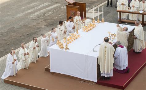 Corpus Christi El Papa Celebrar La Misa En El Barrio Romano De Casal