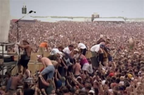 Trainwreck Woodstock 99 El Tremendo Documental De Netflix Que Narra