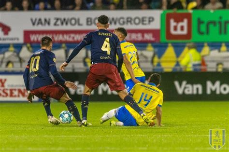 RKC Waalwijk Verliest Van Ajax Ondanks Sterke Eerste Helft