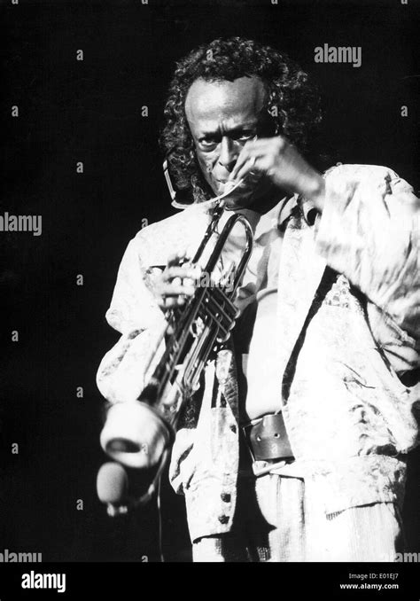 Miles Davis Hi Res Stock Photography And Images Alamy