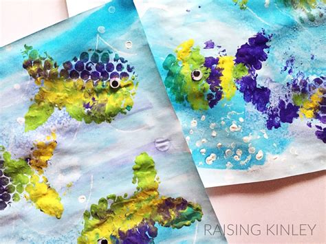 Bubble Wrap Fishies In A Process Art Sea Process Art Preschool