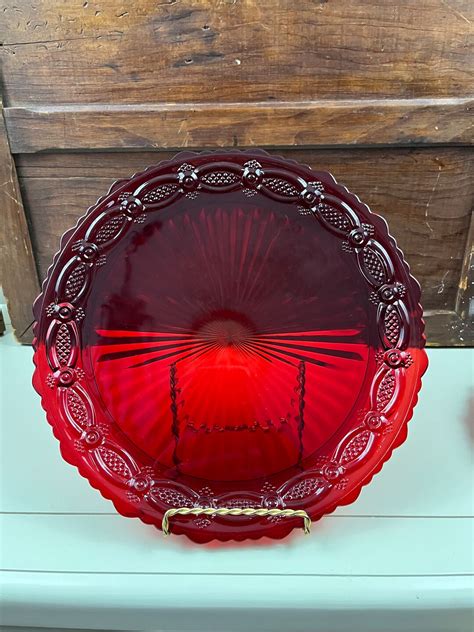 Vintage Avon Cape Cod Ruby Red Dinner Plates Christmas Decor Holiday