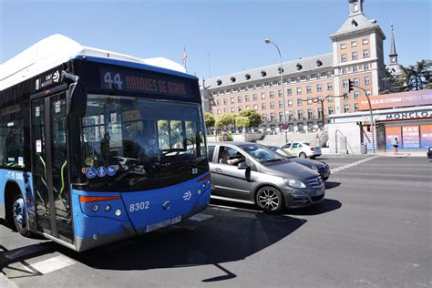 Los Usuarios De La EMT Aumentaron Un 18 3 En Febrero Y Subieron Un 23