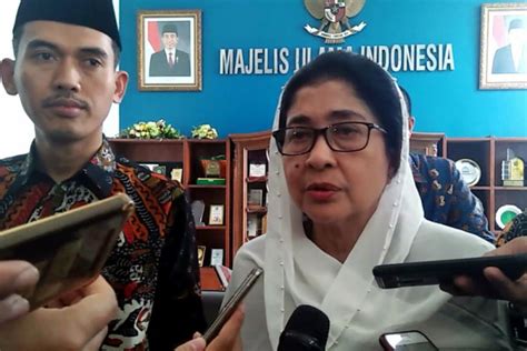 Belum Bersertifikat Halal Vaksin MR Bisa Digunakan ANTARA News