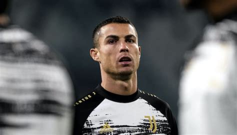 PSG Mercato Énorme coup de théâtre dans le dossier Ronaldo