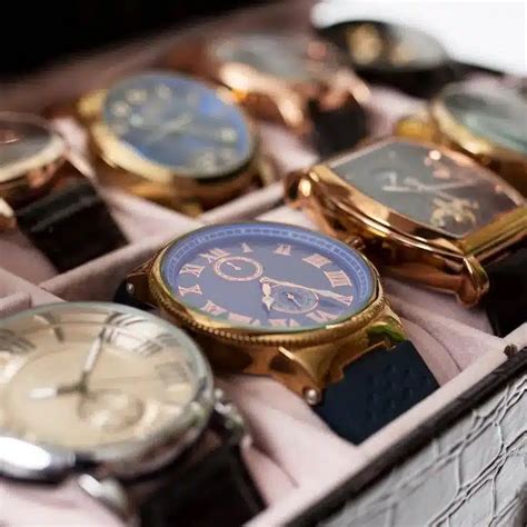 watches  hold  smart picks   savvy collector