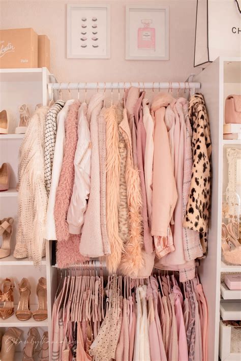 Pink Walk In Closet Beauty Room Reveal Room Ideas Bedroom Girls