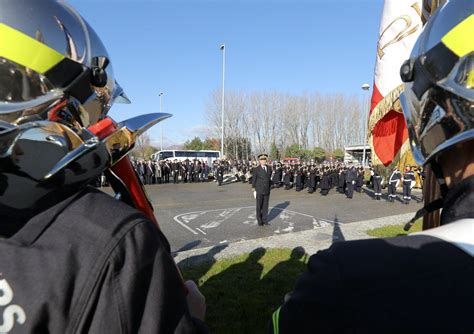 loriol sur drôme Cérémonie dhommage hier aux cinq sapeurs pompiers