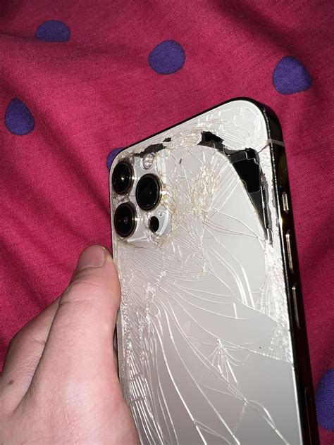 iPhone 12 Pro Max - chassis has come apart where antenna line is on the