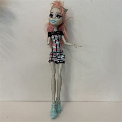 Monster High Rochelle Goyle Ghoul Chat Doll Ebay