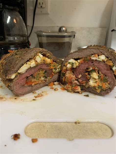 Argentine Stuffed Flank Steak Matambre With Chimichurri Sauce R Steak