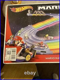 Car Track Set NEW SEALED Hot Wheels Mario Kart GXX Rainbow Road Raceway Track Set BOO