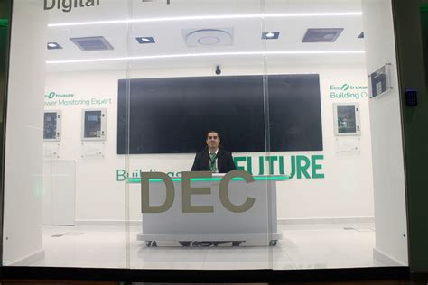 Schneider Electric Presenta El Digital Experience Center WIRED