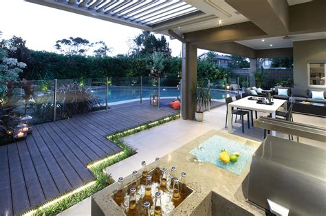 A Designer Outdoor Entertaining Area Built To Party Completehome