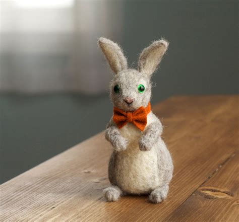 22 Adorable Needle Felted Easter Decorations