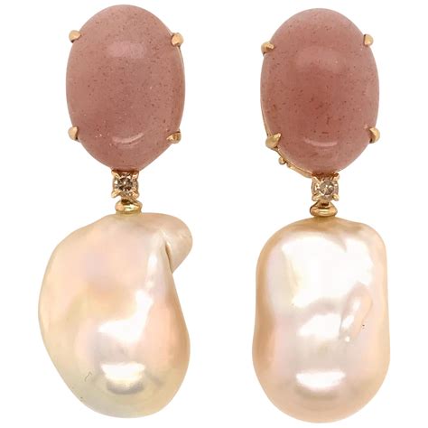 Peach Moonstone Chandelier Earring For Sale At Stdibs Moonstone