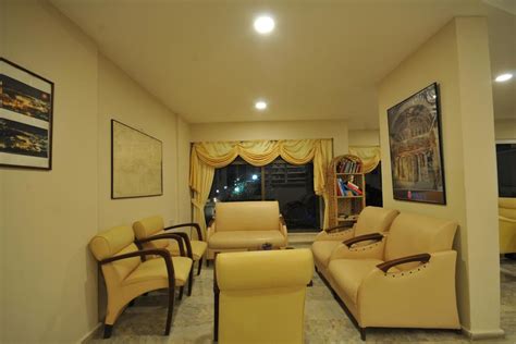 Amos Hotel