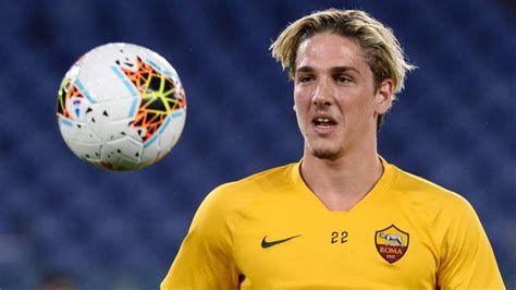 Tottenham Keeping Tabs on AS Roma Star Nicolo Zaniolo - Football ...