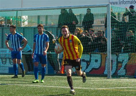 El San Cristóbal I El Sant Andreu Disputen Lanada De La Final Autonòmica Roger Amores