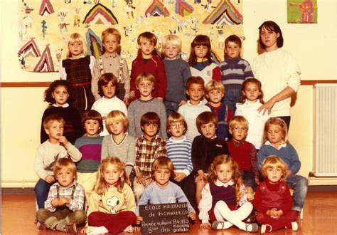 Photo De Classe Maternelle Section Moyens Des Grands 1984 1985 De