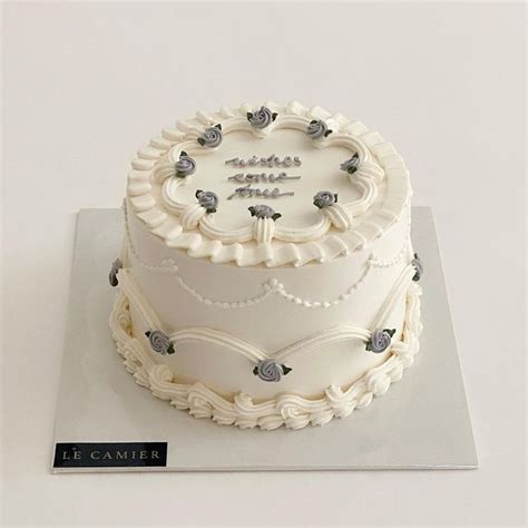 White Vintage Cake Simple Birthday Cake Vintage Birthday Cakes